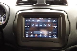 Jeep Renegade – thumbnail 22