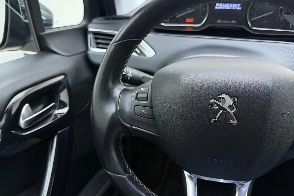 Peugeot 208 – foto 17