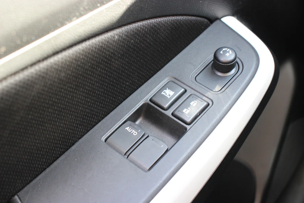 Suzuki Swift – foto 21