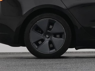 Tesla Model 3 – thumbnail 42