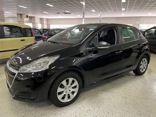Peugeot 208 – thumbnail 1