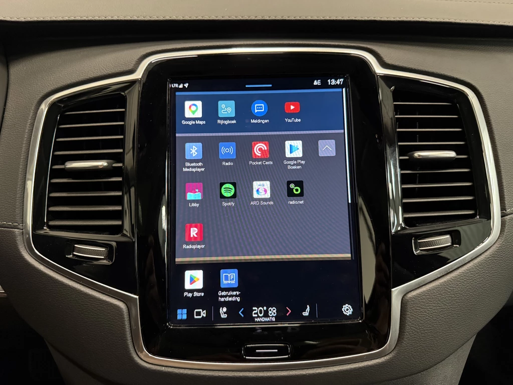 Volvo XC90 – foto 32