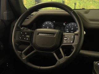 Land Rover Defender – thumbnail 13