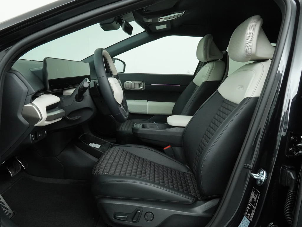 Kia EV4 – foto 19