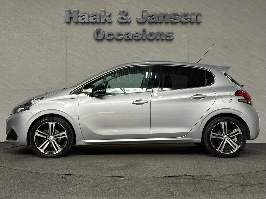 Peugeot 208 – foto 2