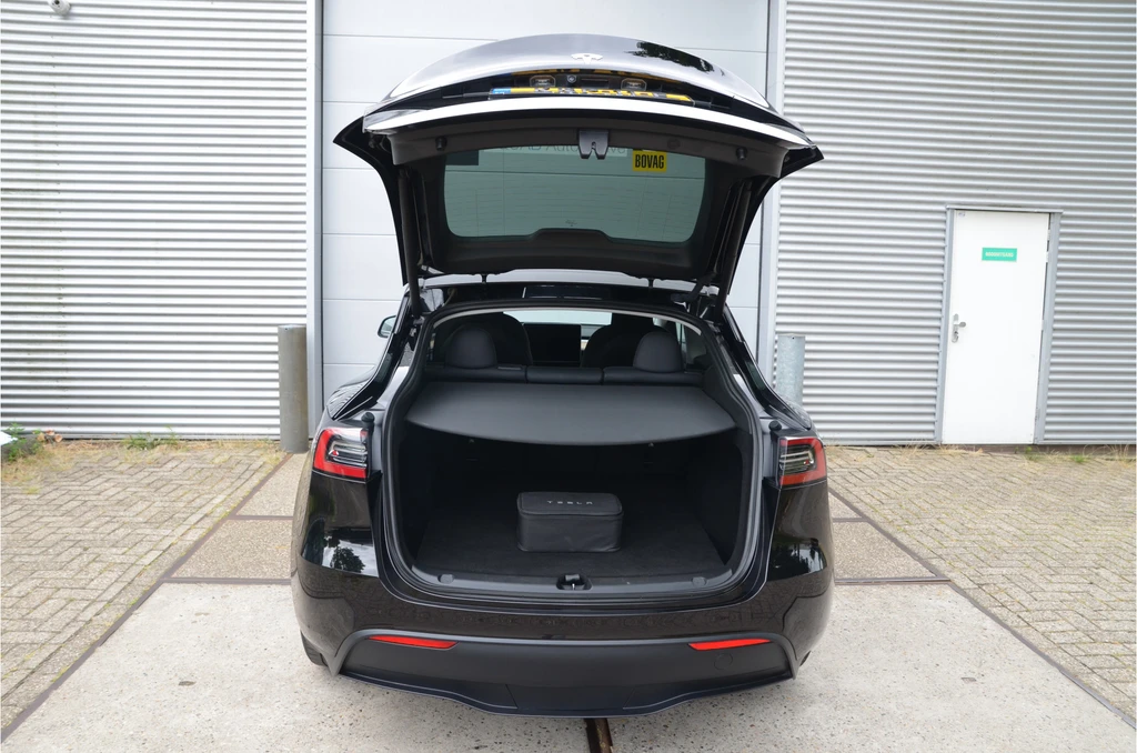 Tesla Model Y – foto 33
