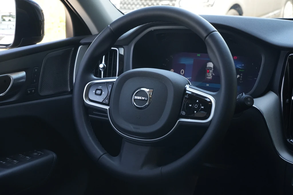 Volvo XC60 – foto 8