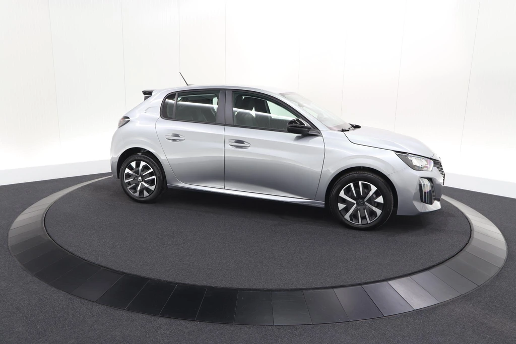 Peugeot 208 – foto 11