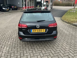 Volkswagen Golf – thumbnail 4