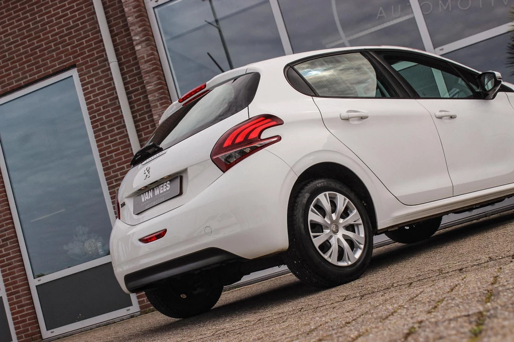 Peugeot 208 – foto 5