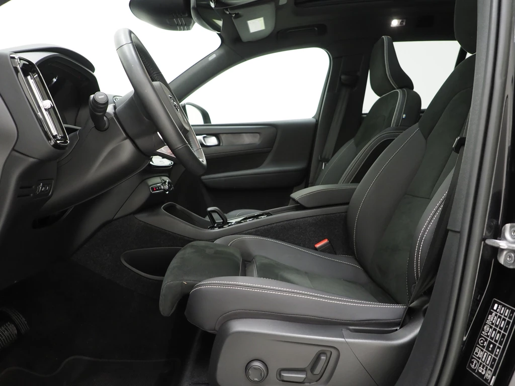 Volvo XC40 – foto 17