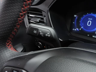 Ford Kuga – thumbnail 33