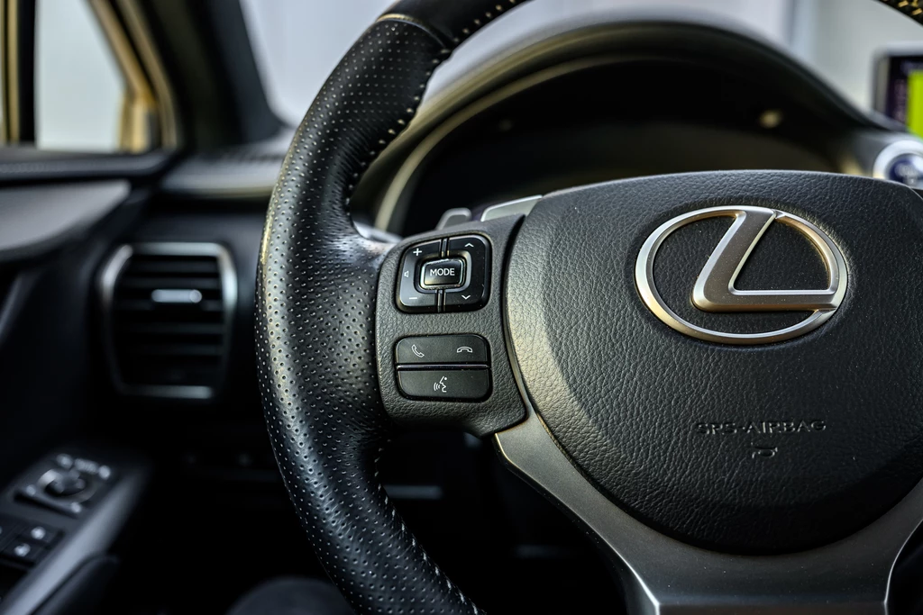 Lexus NX – foto 22