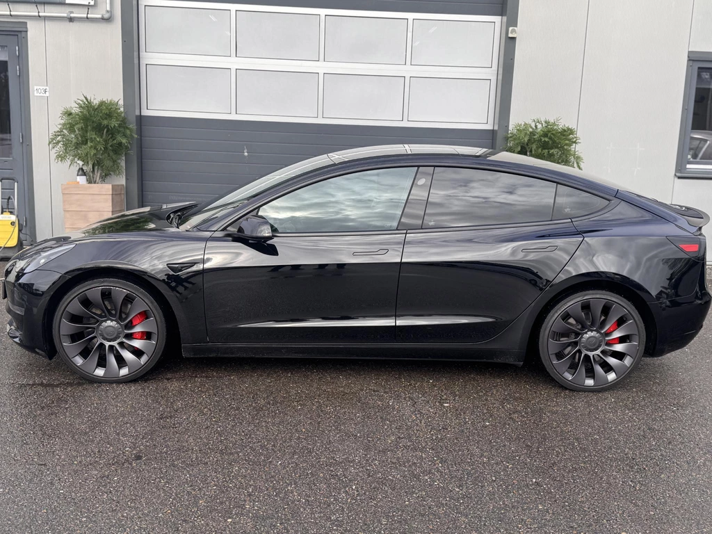 Tesla Model 3 – foto 3