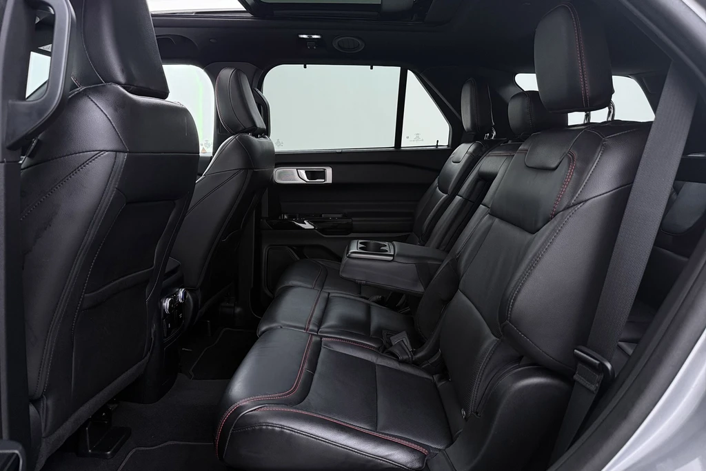 Ford Explorer – foto 21