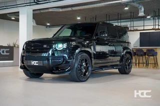 Land Rover Defender – thumbnail 1
