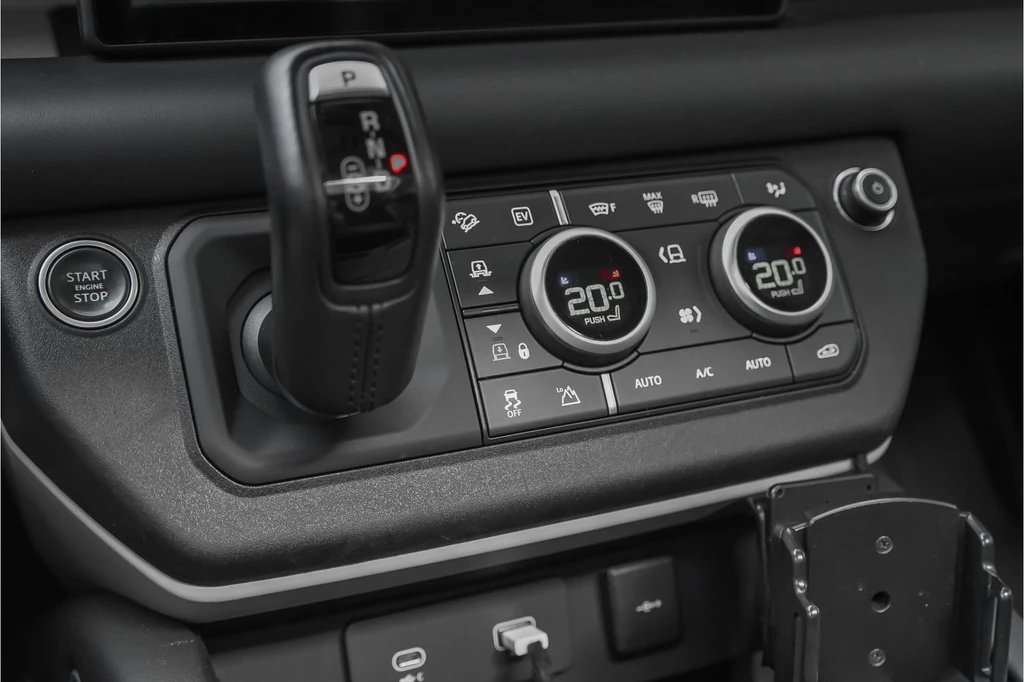 Land Rover Defender – foto 28