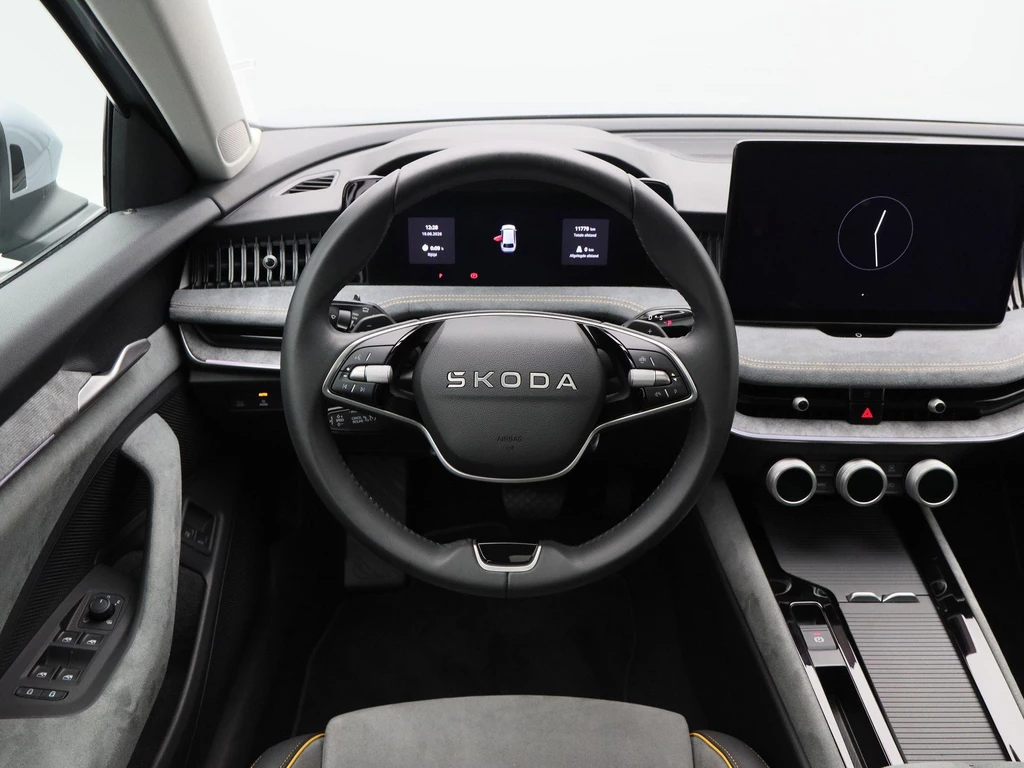Škoda Superb – foto 35