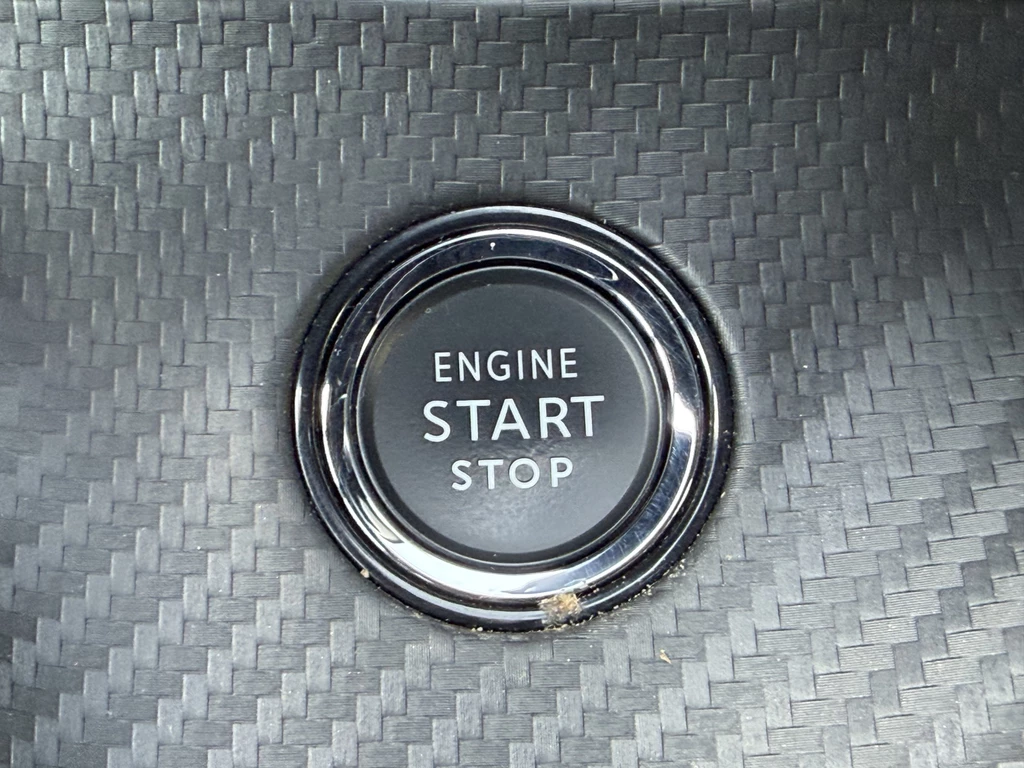 Peugeot 208 – foto 32