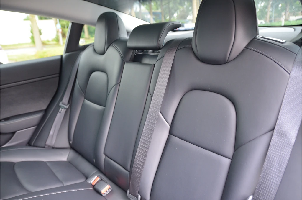 Tesla Model 3 – foto 13