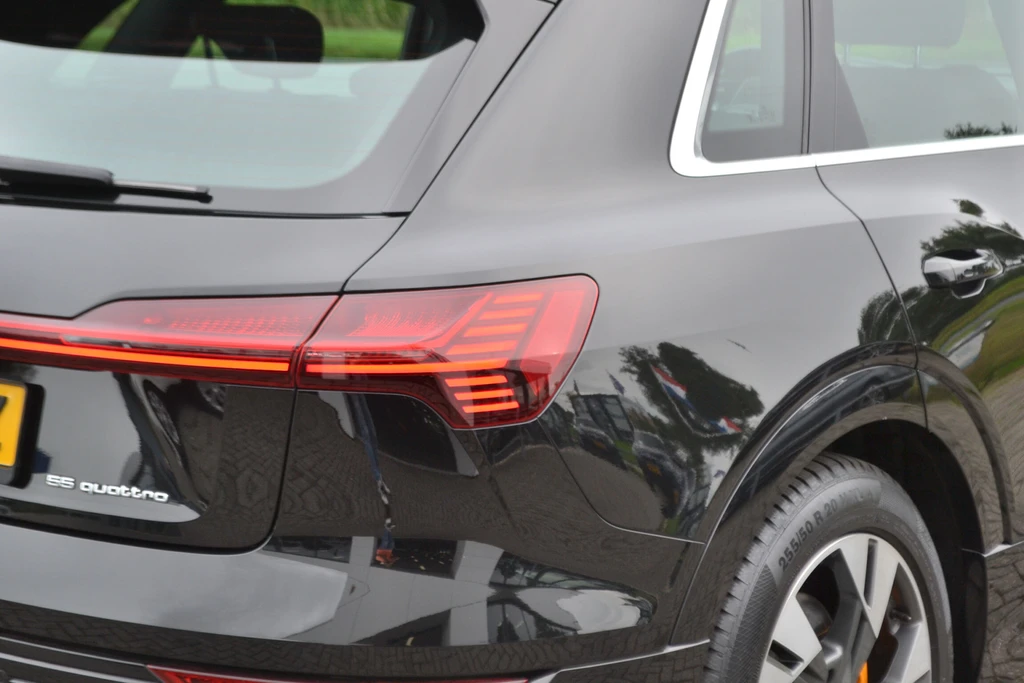 Audi e-tron – foto 24