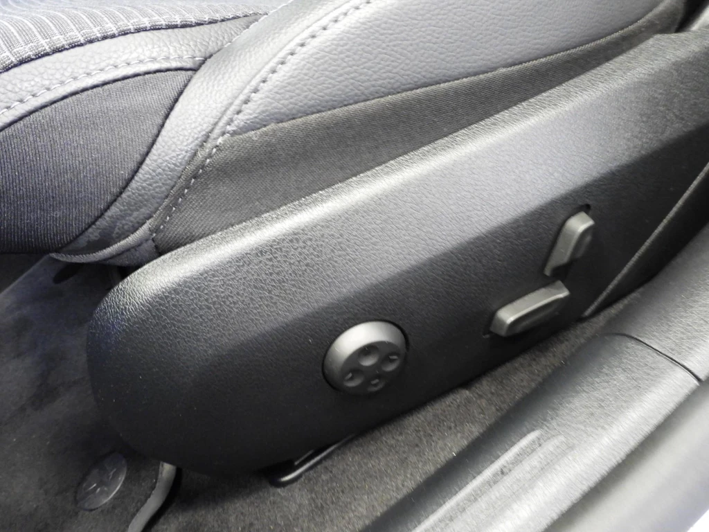 Mercedes-Benz C-Klasse – foto 35