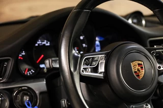 Porsche 911 – thumbnail 40