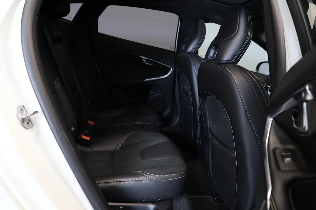 Volvo V40 – foto 21