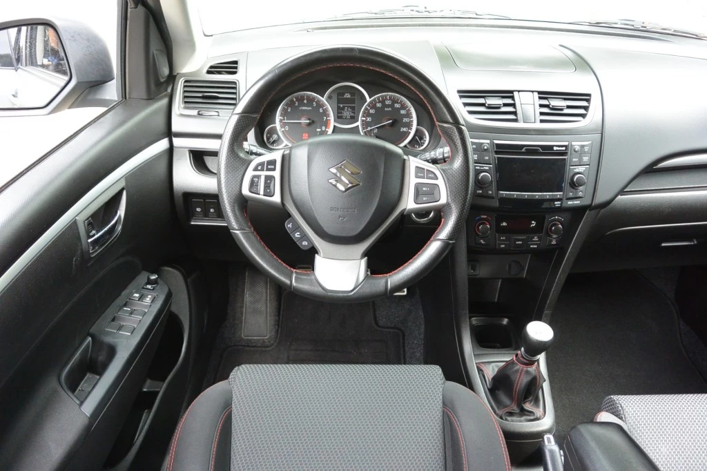 Suzuki Swift – foto 16