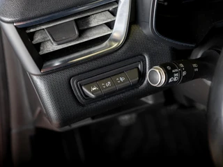 Renault Clio – thumbnail 24