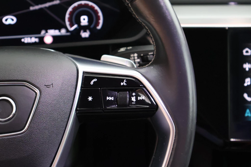 Audi e-tron – foto 25