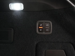 Porsche Cayenne – thumbnail 68