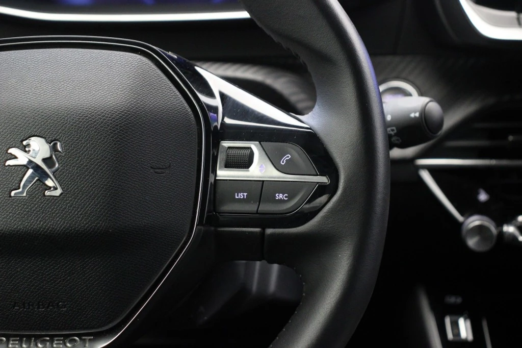 Peugeot e-2008 – foto 25