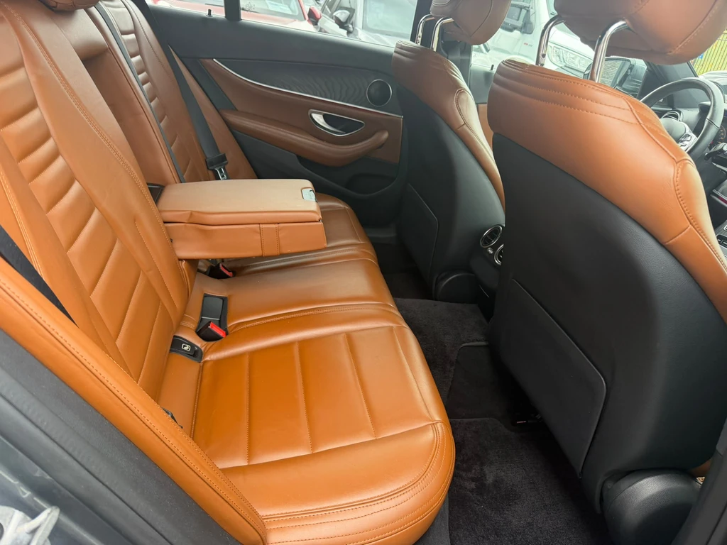 Mercedes-Benz E-Klasse – foto 23
