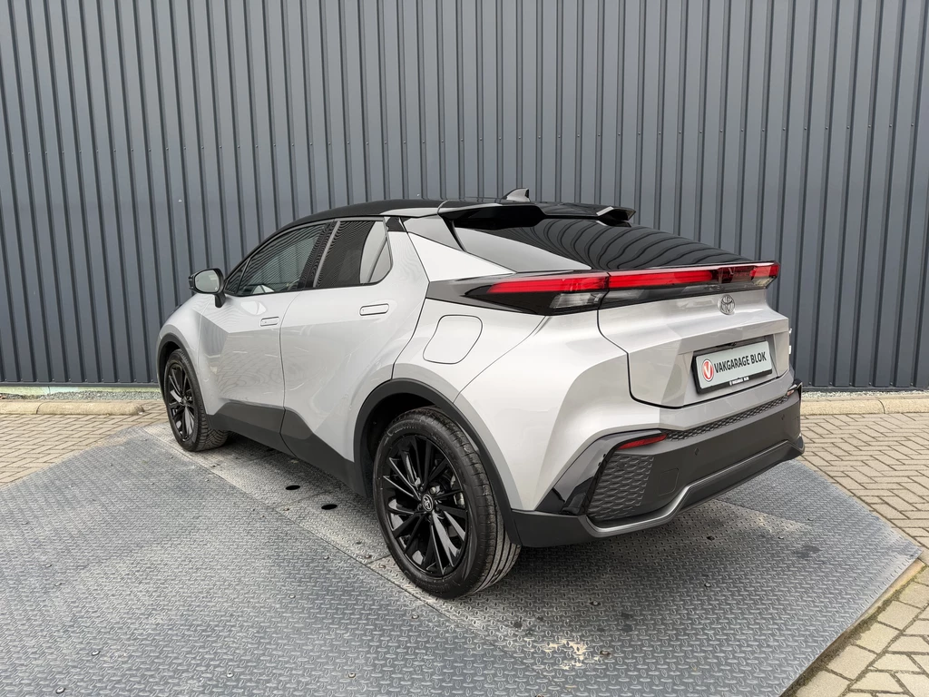 Toyota C-HR – foto 4
