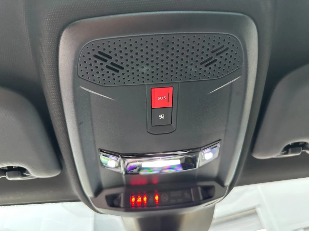 Peugeot 208 – foto 24