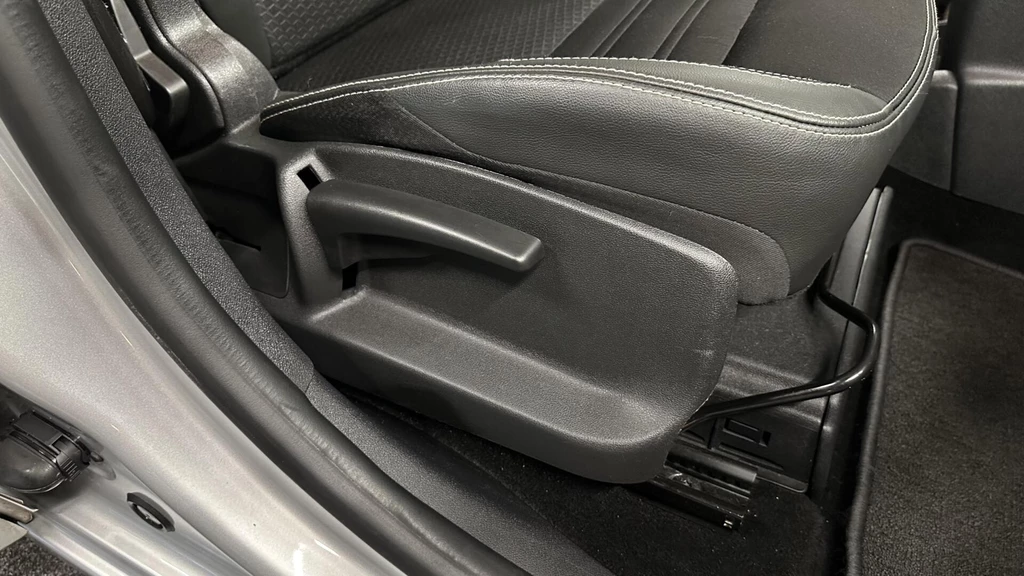 Renault Scénic – foto 18