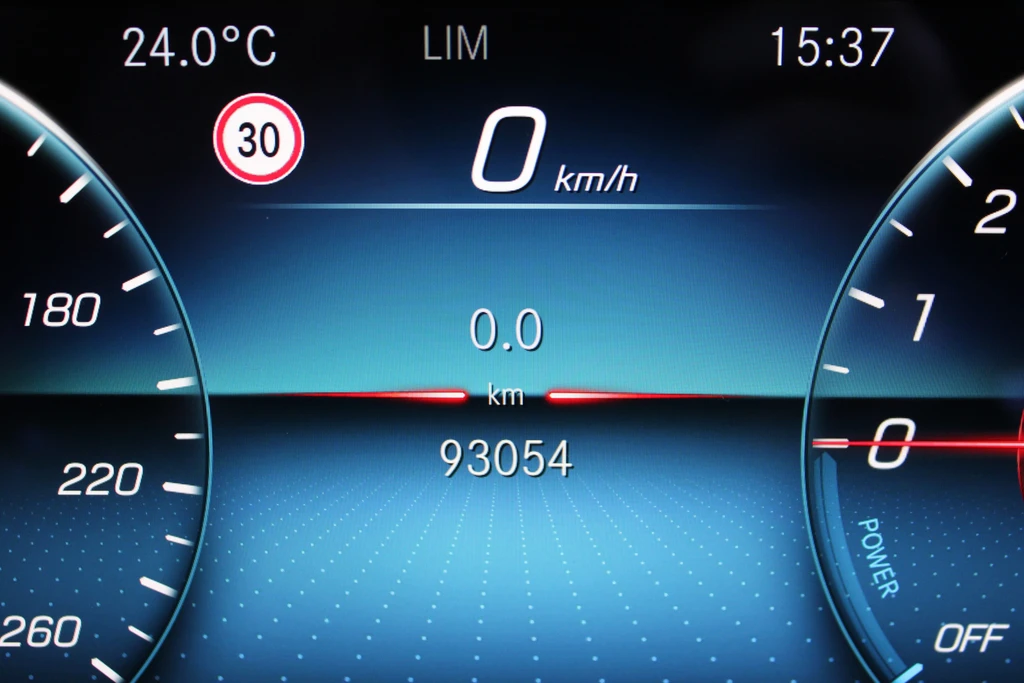 Mercedes-Benz E-Klasse – foto 10