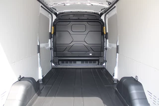 Ford Transit – thumbnail 12