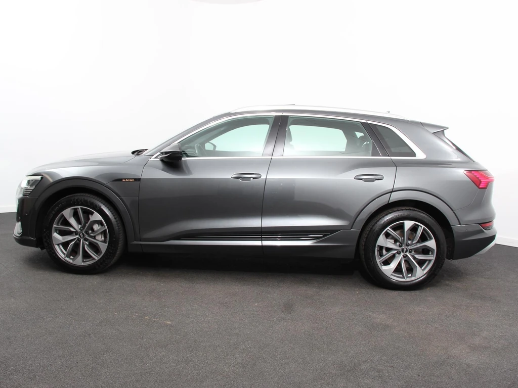 Audi e-tron – foto 2