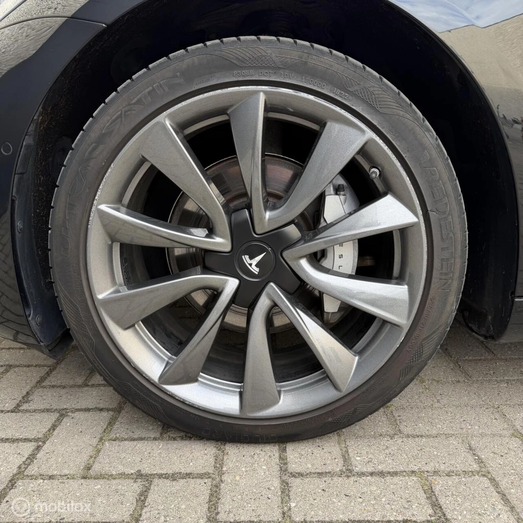 Tesla Model 3 – foto 21