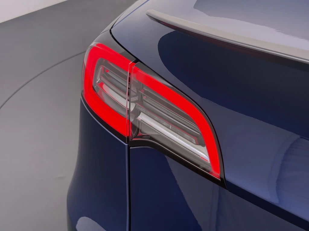 Tesla Model Y – foto 26