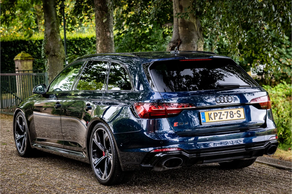 Audi RS4 – foto 5