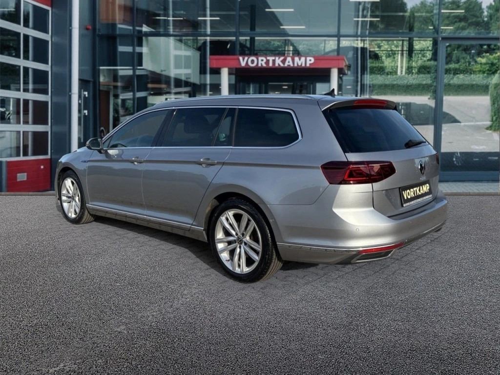 Volkswagen Passat – foto 3