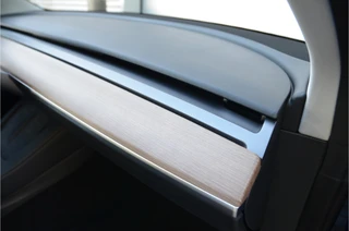 Tesla Model 3 – thumbnail 29