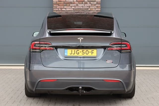 Tesla Model X – thumbnail 4