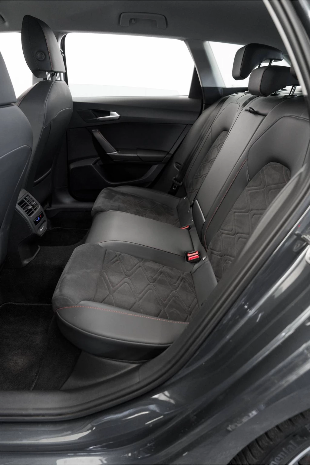 SEAT Leon – foto 14