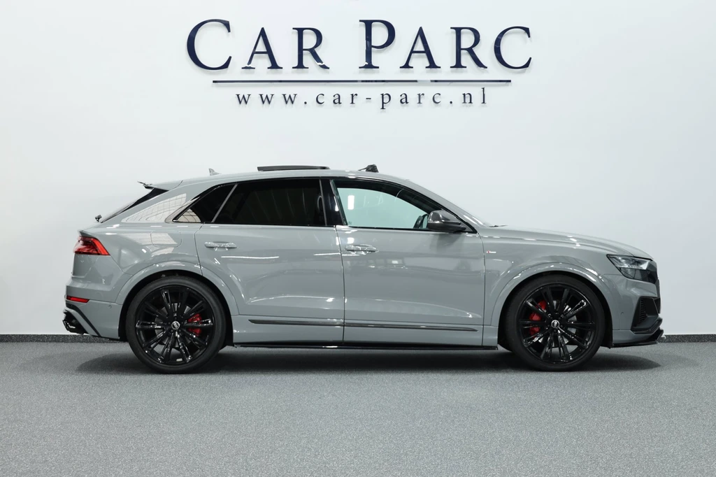 Audi Q8 – foto 6