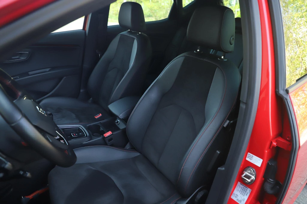 SEAT Leon – foto 7