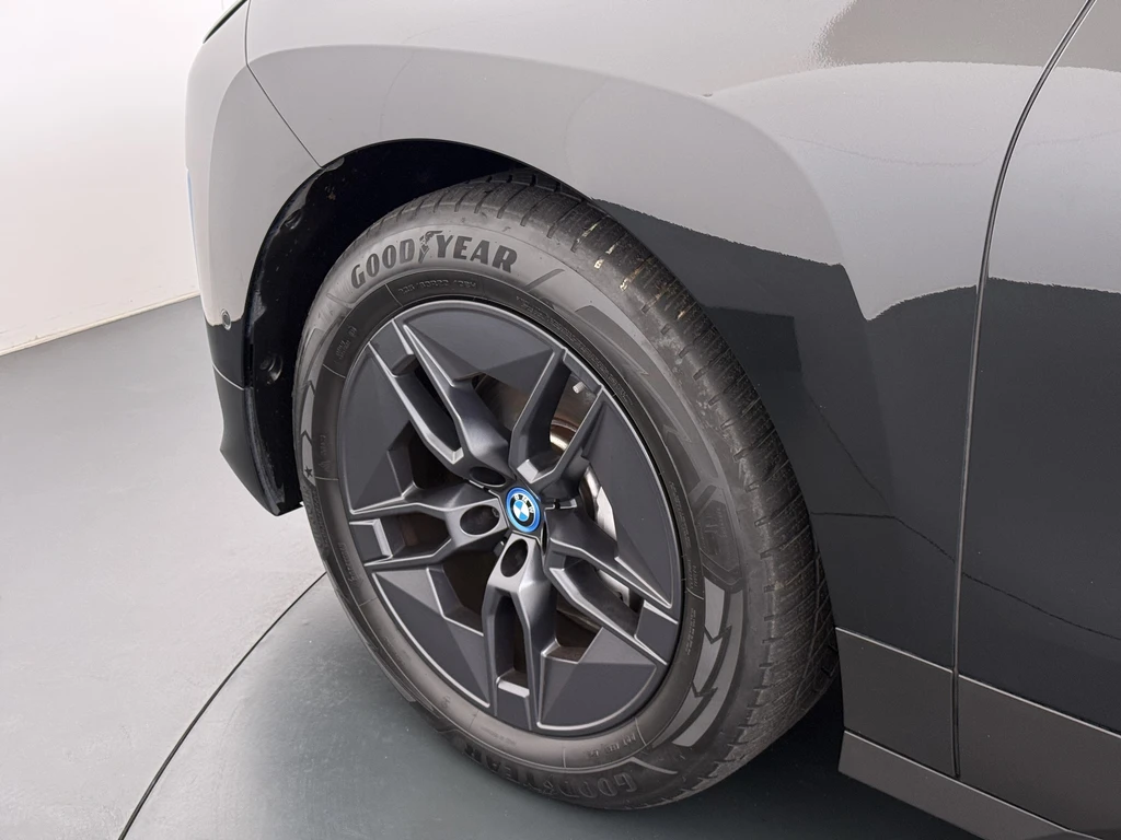BMW iX – foto 42